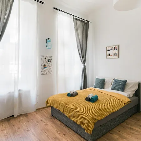 Tkr- Homes
