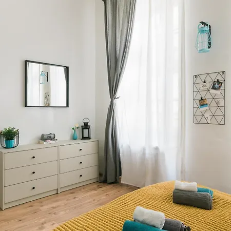 Tkr- Homes Apartment